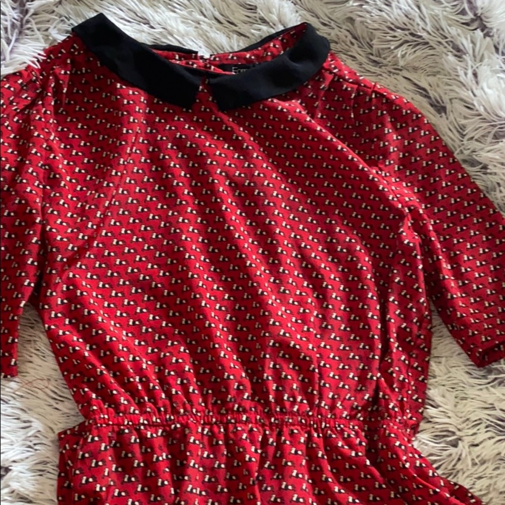 A vintage  dress